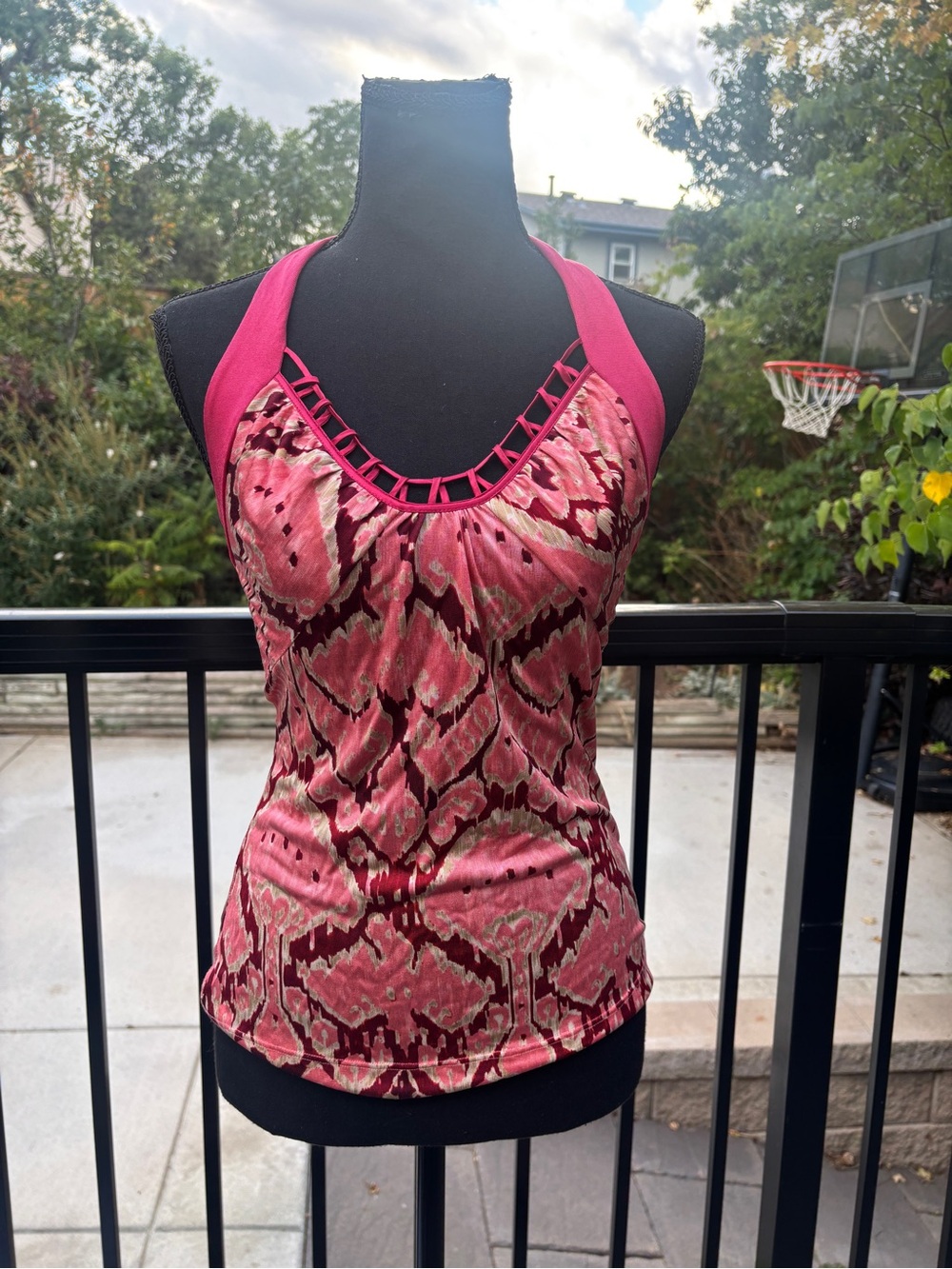 Marciano Pink Patterned Lattice-Neck Halter Tank